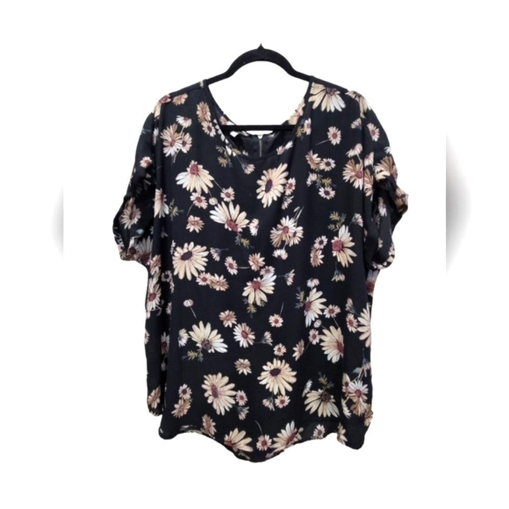 Maurices XXL Short Sleeve Floral Workwear Casual Blouse